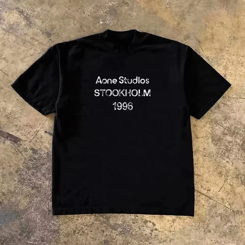 Klasyczne logo STOCKHOLM 1996  – Streetwear Brand With A Logo recenzja i cena